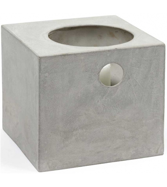 Ready for shipping - Hurricane Le Petit Photophore Béton Serax Bookends